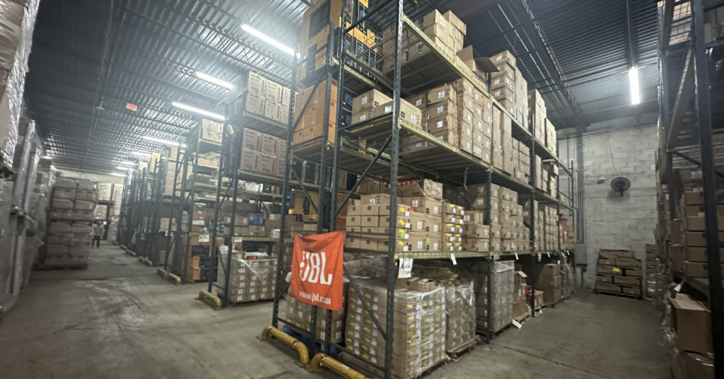 Miami Lots Warehouse in Doral, FL